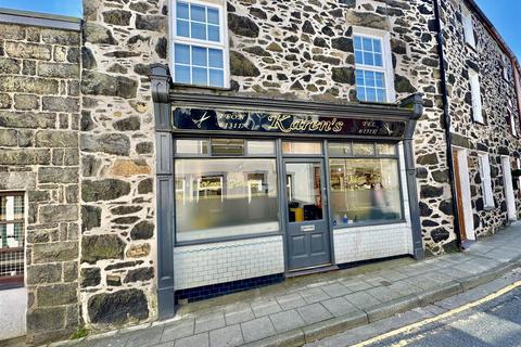 Siop Gwallt Karen, 4 Upper Ala Road... Terraced house for sale