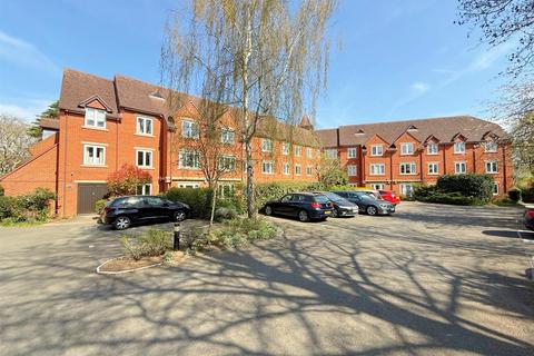 Alcester Road, Stratford