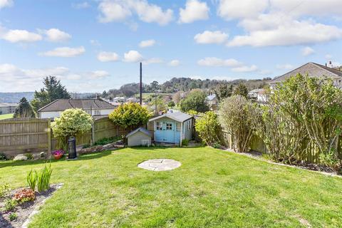 Milton Close, Dover CT16 3 bed semi