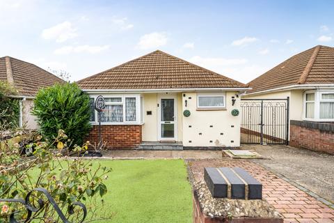 Firtree Way, Southampton SO19 3 bed bungalow for sale