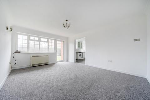 Mark Anthony Court, Hampshire PO11 2 bed flat for sale