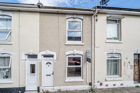 Havant Road, Hampshire PO2 2 bed terraced house for sale