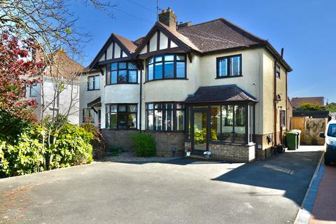 Cheltenham Road, Evesham, WR11 2LF 4 bed semi