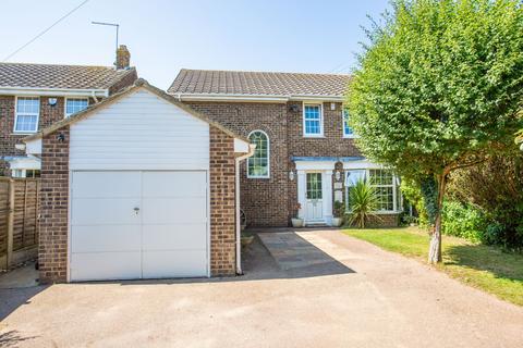Lismore Road, Herne Bay, CT6 4 bed detached house for sale