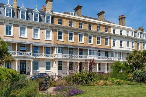 Heene Terrace, Worthing, West Sussex... 2 bed flat for sale