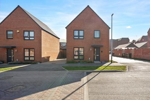 Box Crescent, Dunstable LU5 4 bed detached house for sale