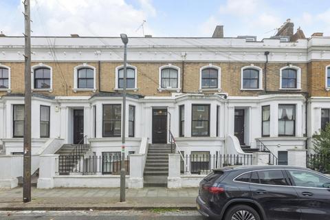 Cologne Road, Battersea, London 2 bed flat for sale