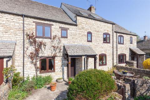 Sylvester Close, Witney Street, Burford 2 bed terraced house for sale
