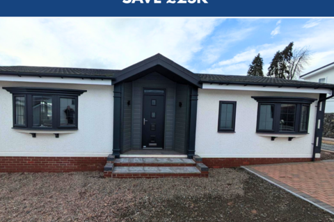Bromyard Herefordshire 2 bed park home for sale