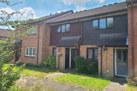 Nickleby Gardens, Totton SO40 2 bed terraced house for sale