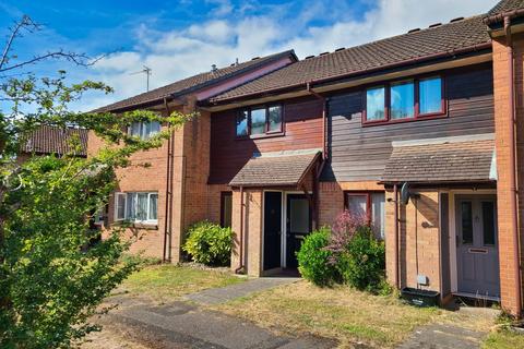 Nickleby Gardens, Totton... 2 bed terraced house for sale