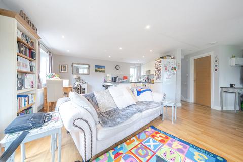 High Street, Harefield, Uxbridge 2 bed semi