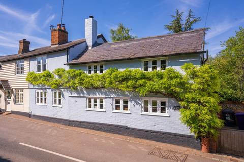 Whitwell, Hitchin SG4 4 bed semi