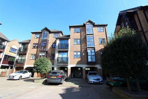 Hathaway Court, Rochester ME1 Studio for sale