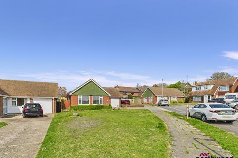 Kingston Close, Seaford, BN25 3 bed bungalow for sale