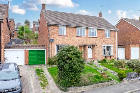 Charles Drive, Cuxton, Rochester... 3 bed semi