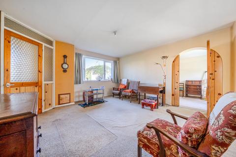 Manor Close, Bampton OX18 3 bed link detached house for sale