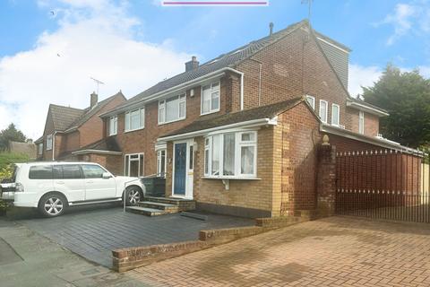 4 bedroom semi-detached house for sale