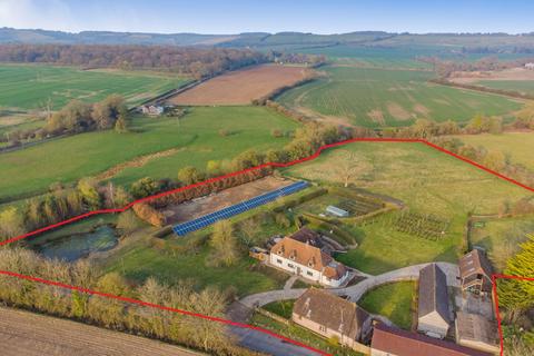 Broad Street, Monks Horton, Kent 4 bed detached house for sale