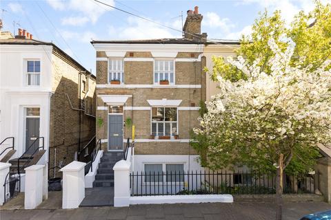 Stanbridge Road, Putney, London, SW15 3 bed maisonette for sale