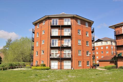 Mallard Court, Bishop's Stortford CM23 1 bed apartment for sale