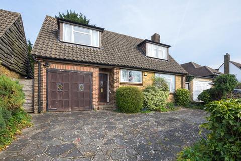 Glentrammon Avenue, Orpington BR6 4 bed detached house for sale