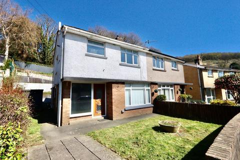 Pant Farm Close, Newbridge, NP11 3 bed semi