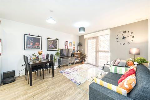 Cable Walk, Greenwich, SE10 2 bed apartment for sale