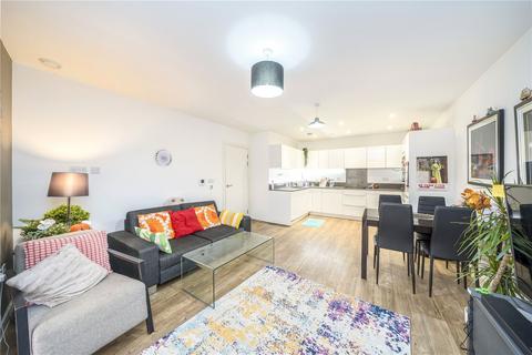 Cable Walk, Greenwich, SE10 2 bed apartment for sale