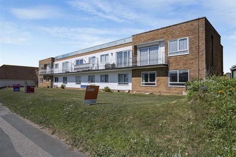 South Coast Road, Peacehaven 2 bed flat for sale