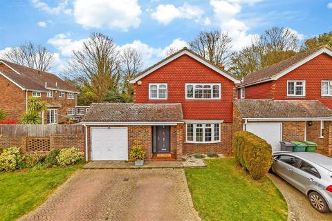 Chattenden Court, Maidstone ME14 4 bed detached house for sale