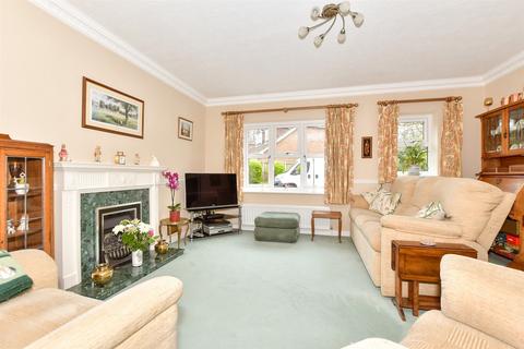 The Ridgeway, Lympne CT21 4 bed detached house for sale