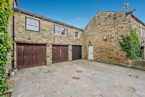 Greenfield Lane, Idle, Bradford, BD10 2 bed terraced house for sale