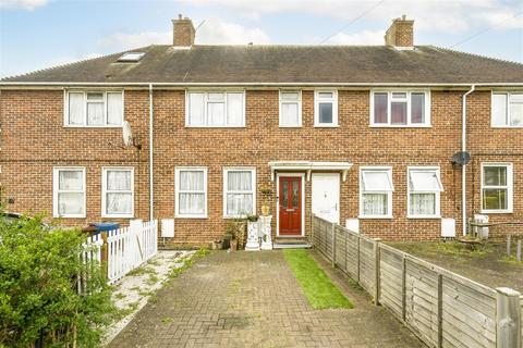 Kenmore Road, Harrow HA3 2 bed terraced house for sale