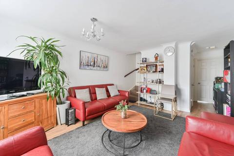 Tunnel Avenue, Greenwich, London, SE10 3 bed house for sale