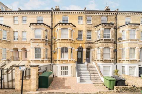 Chelsham Road, London SW4 1 bed flat for sale
