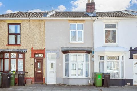 King Edwards Crescent, Portsmouth PO2 2 bed terraced house for sale