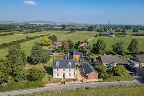 Little Horton 6 bed detached house for sale