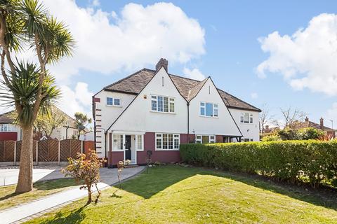 Canberra Road, Charlton, SE7 3 bed semi