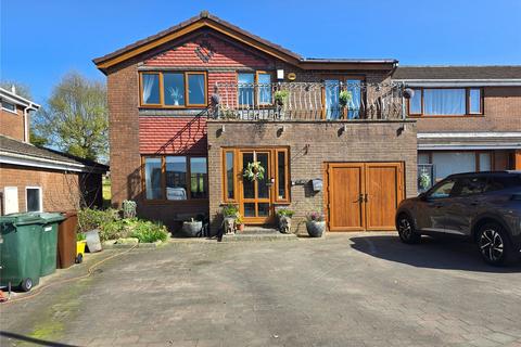 Mercer Crescent, Haslingden... 4 bed detached house for sale