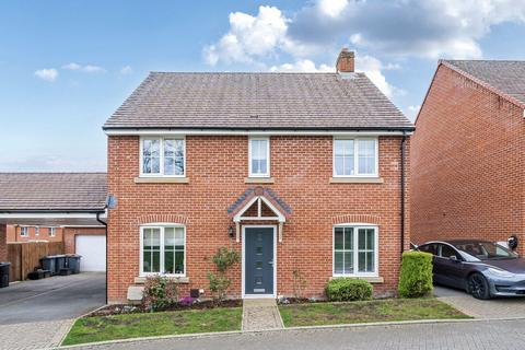 Thompson Road, Tidworth, SP9 7GT 4 bed detached house for sale