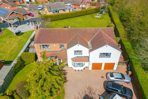 Marton Gate, Bridlington 5 bed detached house for sale