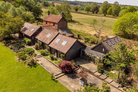 Hartfield TN7 5 bed detached house for sale