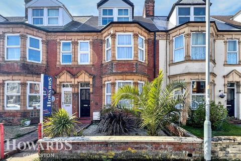 Clarence Road, Gorleston 5 bed terraced house for sale