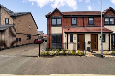 Sandringham Way, Sleaford NG34 3 bed semi