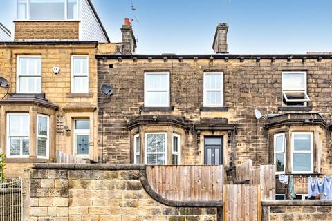 Cambridge Street, Guiseley, Leeds 2 bed terraced house for sale