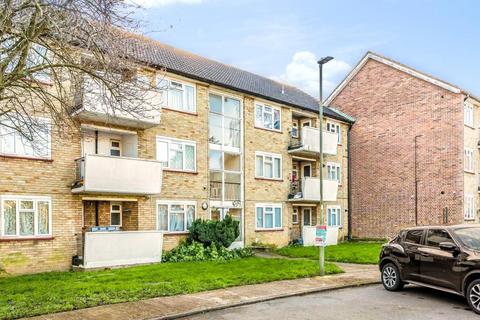 Capel Close,  Whetstone,  N20 3 bed flat for sale
