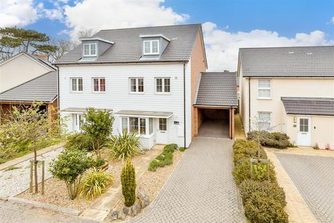 Elliot Way, Sholden, Deal, Kent 4 bed semi