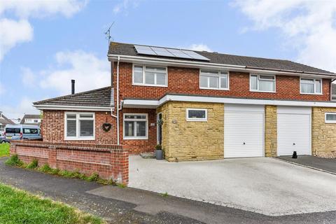 Cotswold Close, Havant 3 bed house for sale