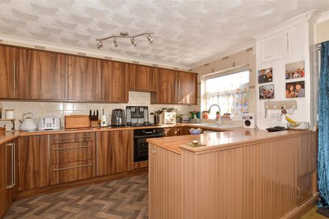 Arundel Close, Chatham ME5 3 bed terraced house for sale